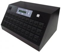 一拖30閃存卡復制機